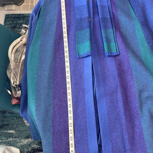 Vintage Gorgeous Irish 100% Pure New Wool Cape - Picture 4 of 16